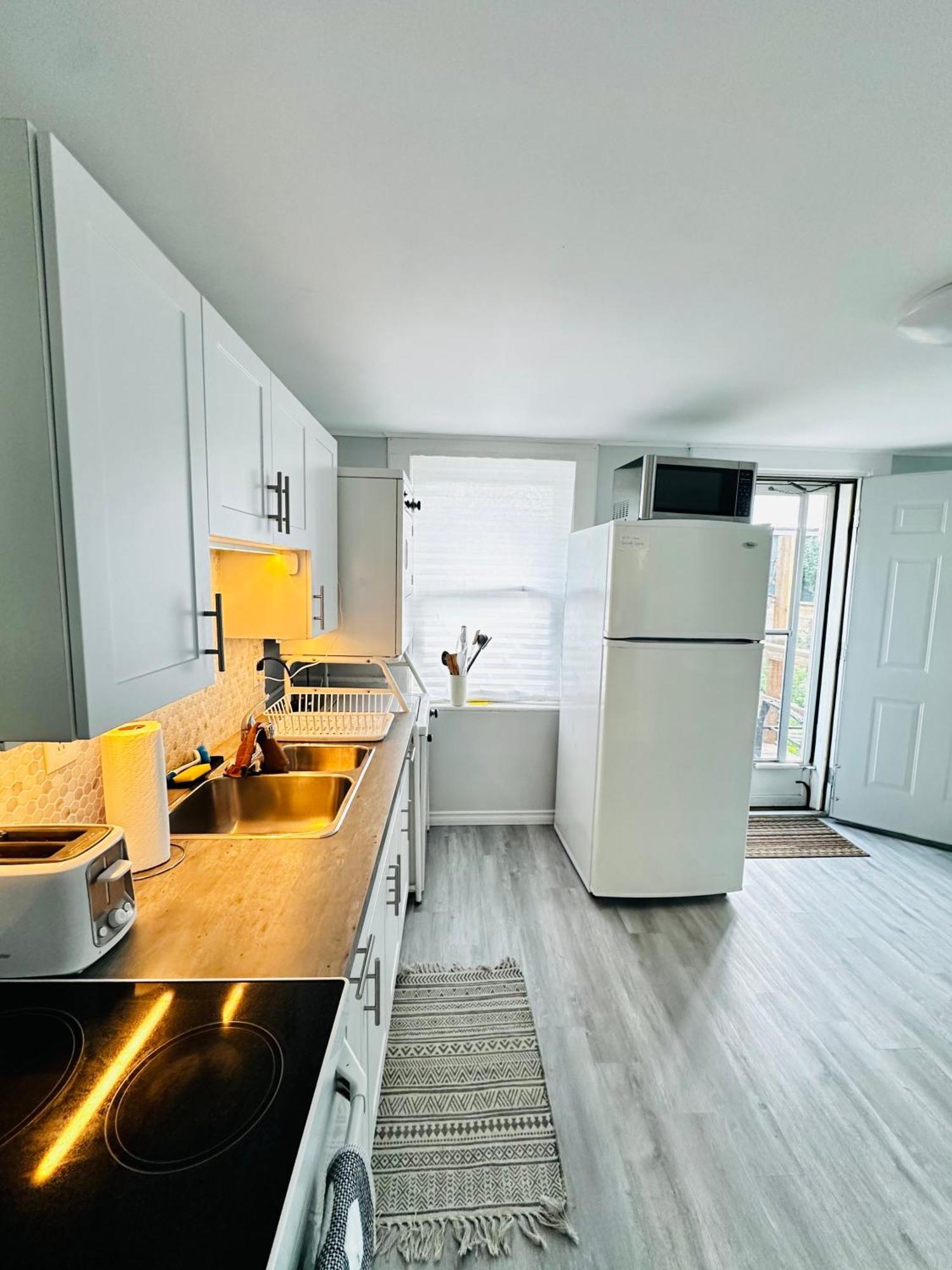 彼得伯勒Cozy 2Br House Near Centre With Patio, Bbq, Backyard, And Netflix公寓 外观 照片